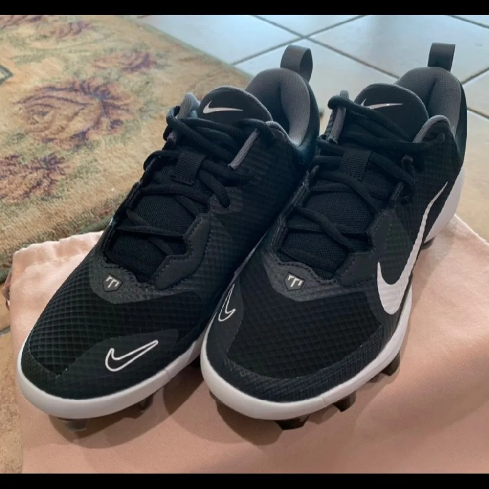 Nike Force Trout 8 Pro TPU Plastic Baseball Cleats